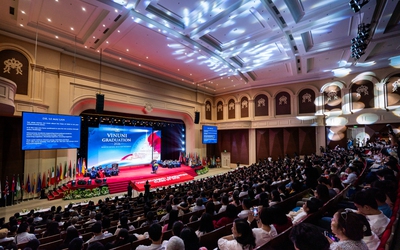 Lễ tốt nghiệp VinUni 2026: Bản phác thảo mô hình đại học của tương lai