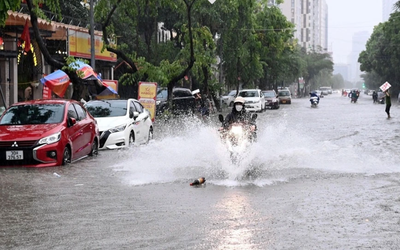 Dự báo thời tiết 1/7: Bắc Bộ mưa to xối xả, cảnh báo lũ quét và sạt lở đất