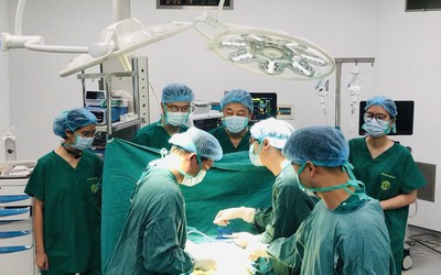Can thiệp khẩn cấp cứu bệnh nhân áp xe gan không cần chuyển tuyến