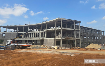 Cận cảnh những ngôi trường tiền tỷ đang thành hình nơi biên giới Lâm Đồng