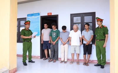 Triệt phá đường dây cá độ bóng đá 400 tỷ đồng, tạm giữ 11 đối tượng