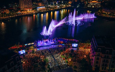 Halo Bay Live Concert: Khi âm nhạc, ánh sáng và nhịp điệu của nước hòa cùng vịnh di sản