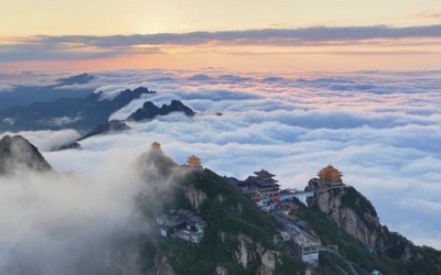 Tuyển "người săn mây", trả mức lương gây bất ngờ