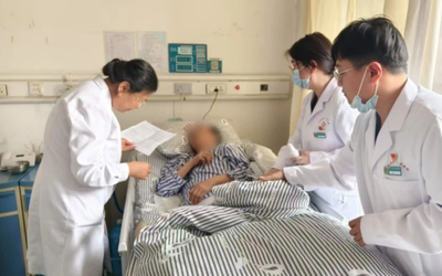 Người phụ nữ 56 tuổi tử vong dù chỉ ăn đồ hấp, bác sĩ cảnh báo thói quen "cực độc"
