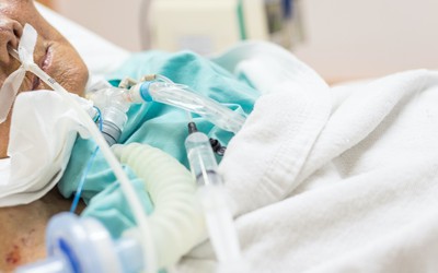 21 ngày nghẹt thở cứu người phụ nữ mắc uốn ván nguy kịch của ê-kíp Vinmec Hạ Long