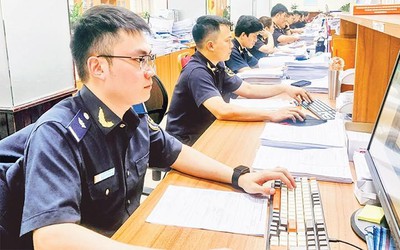 Cục Hải quan: Thu ngân sách và số hóa đột phá trong 5 tháng đầu năm