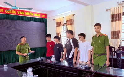 Dụ học sinh THPT bán tài khoản ngân hàng, 4 đối tượng bị khởi tố