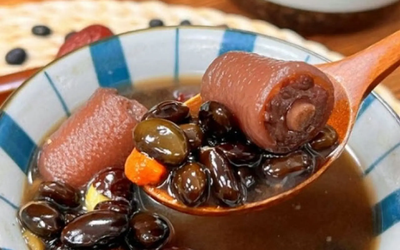 Loại canh quen thuộc được ví như "món bổ thận" trong dân gian, cách nấu rất đơn giản