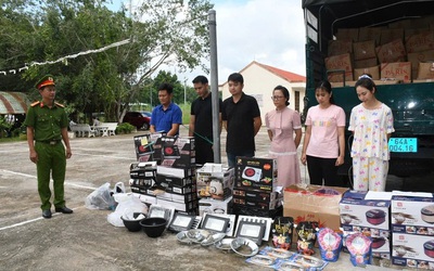 Khởi tố, tạm giam 6 đối tượng “thổi giá” đồ gia dụng, lừa bán hàng nghìn sản phẩm