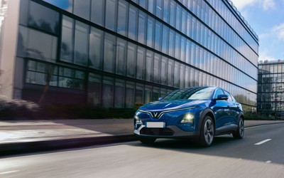 VinFast VF 6 “giải nhiệt” những chuyến đi mùa hè cho các gia đình