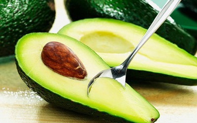 Quả bơ giàu dưỡng chất nhưng nhóm người này nên hạn chế ăn
