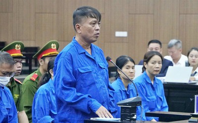 Cựu Thứ trưởng Nguyễn Bá Hoan nhận khuyết điểm "không quyết liệt ngăn cấp dưới nhận tiền"
