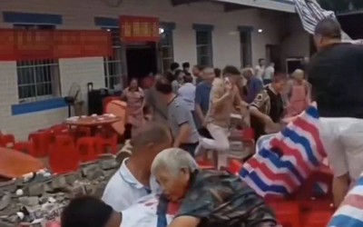 Sập tường trong tiệc mừng con đỗ đại học, 5 người tử vong, 17 người bị thương