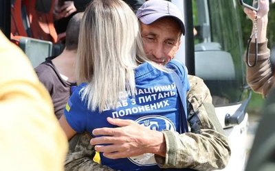 Ukraine, Nga tiếp tục trao đổi tù binh khi đàm phán hòa bình đình trệ