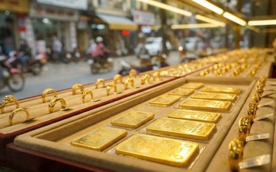 Giá vàng hôm nay (20/8): Ngược chiều với thế giới