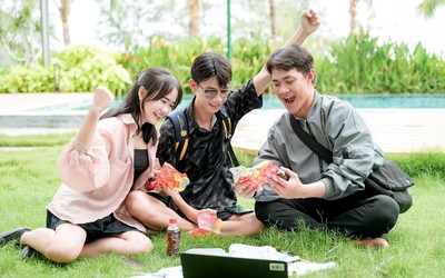 Bóc nhãn chai nước, mở ra cơ hội trúng thưởng: Vì sao người tiêu dùng hào hứng với “Xé ngay trúng liền”?