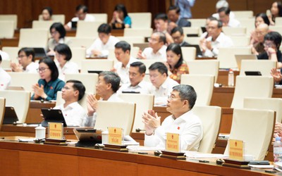 Quốc hội thông qua Luật Phát triển đô thị