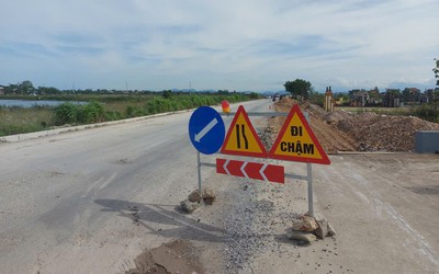 “Thay áo mới” cho đoạn tuyến nối Nghệ An - Hà Tĩnh bị sụt lún, bong tróc
