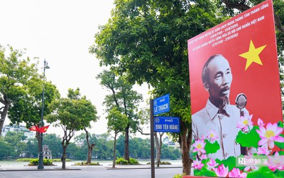 Hà Nội trang hoàng chào mừng 81 năm Quốc khánh 2/9