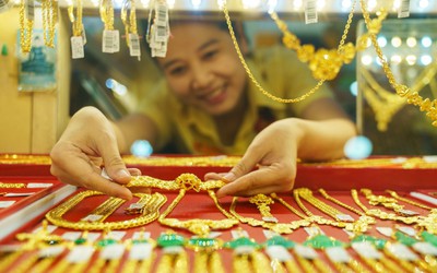 Giá vàng hôm nay (26/8): Xoay hướng, đảo chiều để bứt phá
