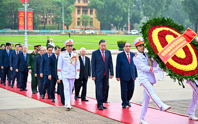 Lãnh đạo Đảng, Nhà nước vào Lăng viếng Chủ tịch Hồ Chí Minh nhân dịp Quốc khánh 2/9