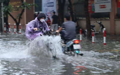 Dự báo thời tiết 4/8/2026: Miền Bắc đón đợt mưa lớn dồn dập trở lại, bao giờ kết thúc?