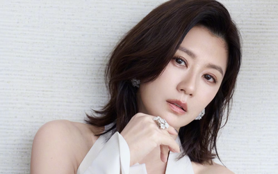"Triệu Mẫn đẹp bậc nhất màn ảnh": Gồng gánh gia đình suốt nhiều năm vẫn bị chồng liên lụy