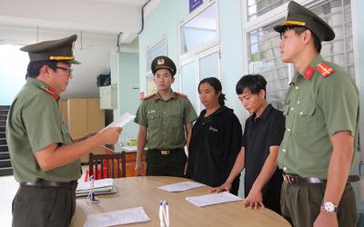 Khởi tố vợ chồng cho 3 người nước ngoài cư trú trái phép