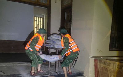 Quảng Trị khẩn trương di dời dân trong đêm trước nguy cơ mưa lũ dồn dập