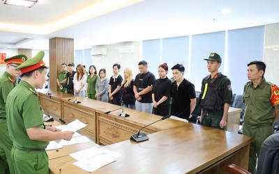 Khởi tố quản lý và 6 nhân viên bán khí cười tại quán Saga