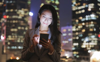 Giữa tuần, người trẻ Việt có thêm một “khoảng riêng” sau giờ làm