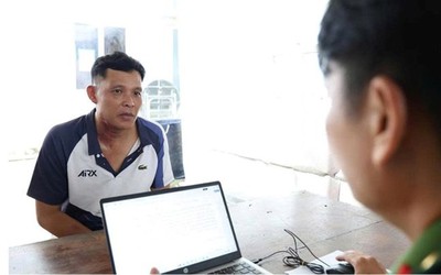 Bắt tạm giam người đàn ông dùng xăng đốt vợ cũ vì ghen