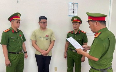 Bắt đối tượng chiếm đoạt gần 2 tỷ đồng bằng chiêu vay tiền để "đáo hạn ngân hàng"