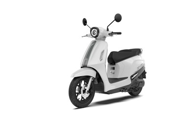 VinFast ra mắt Evo Grand thế hệ mới - Xe máy điện đi được 262 km sau mỗi lần sạc