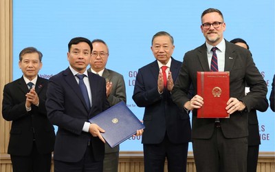 Tổng Bí thư, Chủ tịch nước chứng kiến Lễ trao các văn kiện, thỏa thuận hợp tác với Liên Hợp Quốc