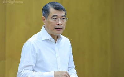 Thủ tướng: Lương, chế độ chính sách với cán bộ không thể cào bằng