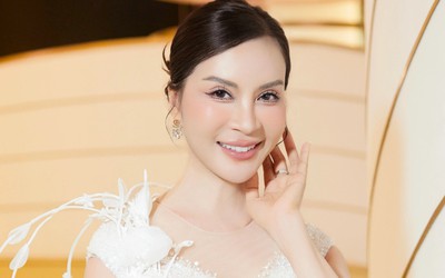 Cuộc sống bên trong biệt thự triệu đô rộng 800m2 của "nữ hoàng ảnh lịch" Thanh Mai