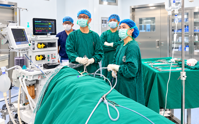 Người phụ nữ 58 tuổi nhập viện sau 16 ngày bị hóc xương cá