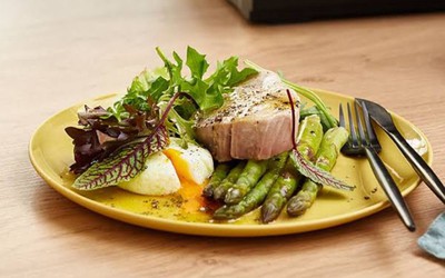 Cá hồi chỉ đứng thứ ba, loại cá quen thuộc này mới giàu protein nhất