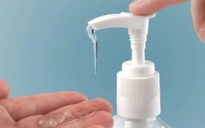 Bộ Y tế thu hồi trên toàn quốc hàng loạt dung dịch vệ sinh, sữa tắm, dầu gội