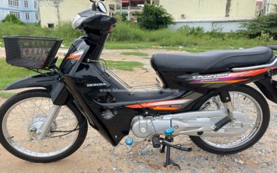 Honda Dream cũ hơn 20 năm, vẫn giữ giá vài nghìn đô