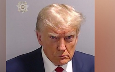 Ông Trump chụp ảnh kiểu nghi phạm ở nhà tù, lộ cân nặng bất thường