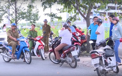 Vĩnh Long: Truy xét đối tượng dùng súng cướp ngân hàng Vietinbank