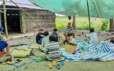 Cảnh sát vây ráp phá điểm đánh bạc quy mô luôn có người cảnh giới