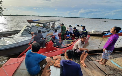 Tìm được thi thể nạn nhân mất tích trong vụ 5 người ra sông Tiền câu cá gặp nạn