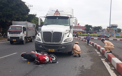 Vĩnh Long: Điều tra vụ người phụ nữ tử vong dưới bánh xe container