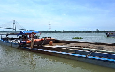 CSGT Đồng Tháp phát hiện nhiều vụ khai thác, vận chuyển cát trái phép