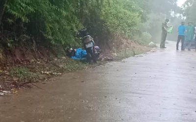 Hà Tĩnh: Điều tra vụ phát hiện thi thể nam giới sau đêm mưa