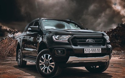 Ford Ranger bình dân gắn biển 55555 đội giá lên gần 3 tỷ