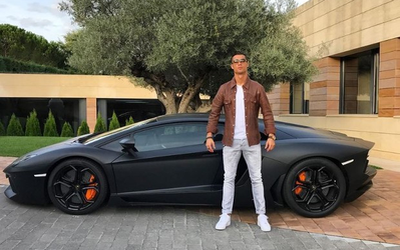 Bộ sưu tập siêu xe của Ronaldo